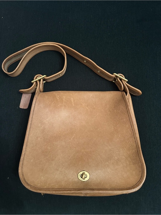 Coach Handbags - Coach NYC Vintage Stewardess Shoulder Bag- Putty/British Tan (?)